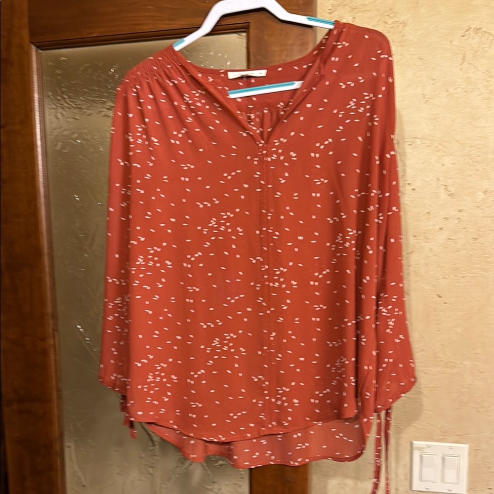 Women's Rust Blouse with White Pattern